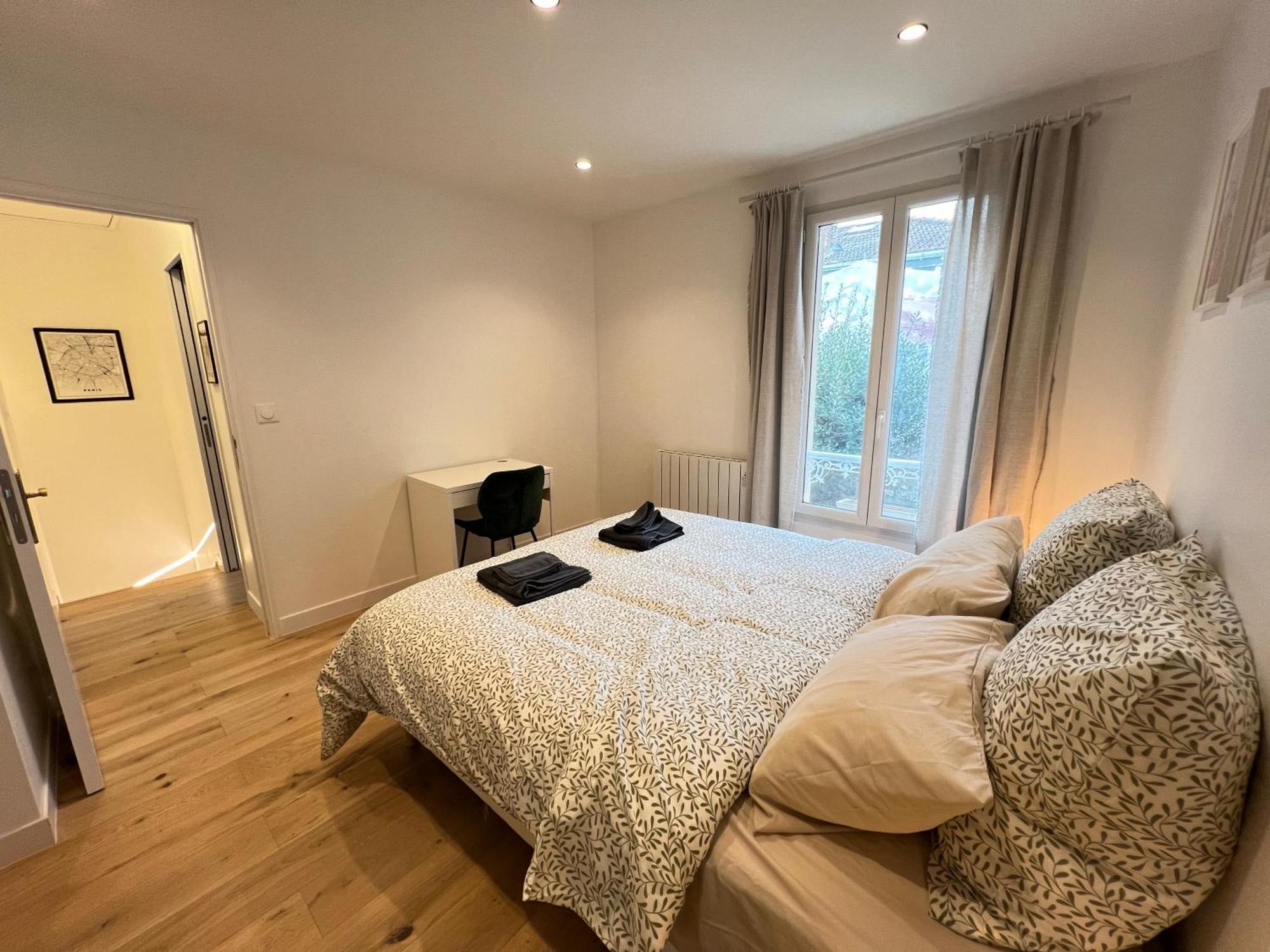 Charming House 2Br, 100M To Rer B Laplace Station Arcueil Buitenkant foto